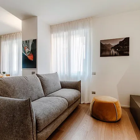 Appartement Rubini - By Myhomeincomo