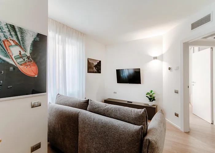 Rubini - By Myhomeincomo Appartement *