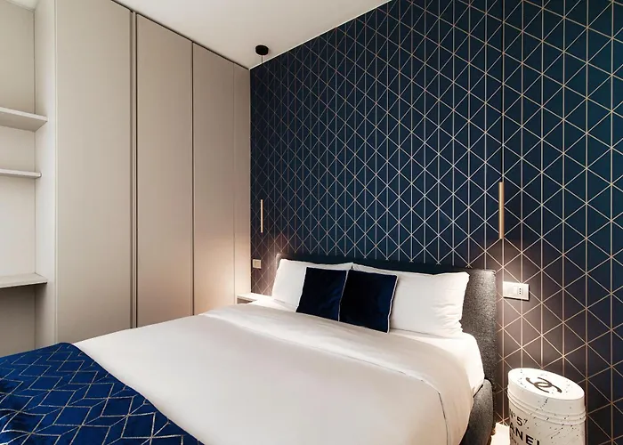 Appartement Rubini - By Myhomeincomo