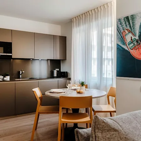 Rubini - By Myhomeincomo Apartment *