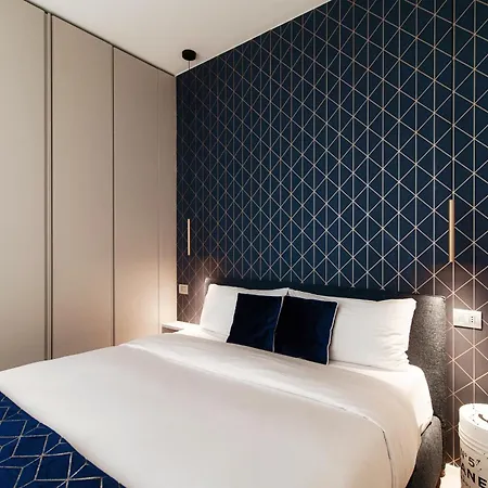 Apartment Rubini - By Myhomeincomo