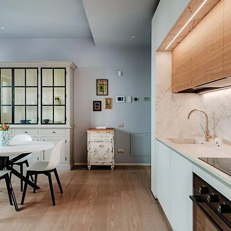 Rubini - By Myhomeincomo Apartment Como