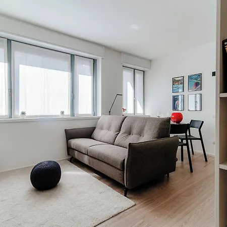 Rubini - By Myhomeincomo