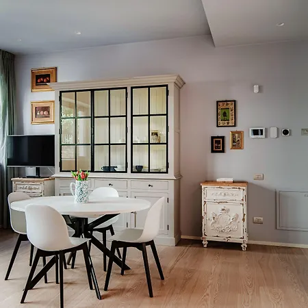 Rubini - By Myhomeincomo