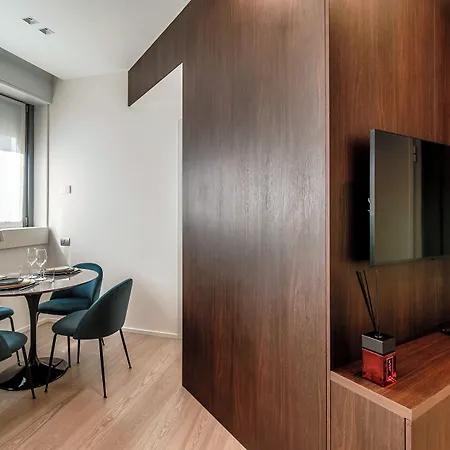 Apartman Rubini - By Myhomeincomo *