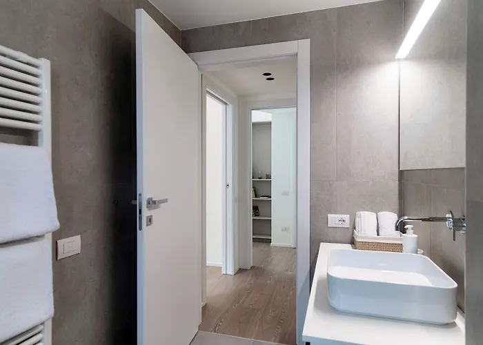 Apartamento Rubini - By Myhomeincomo