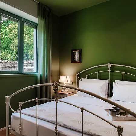 Apartment Rubini - By Myhomeincomo *